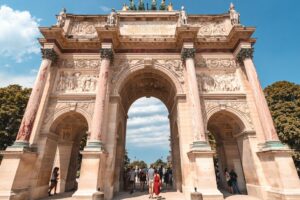 Da un capo all’altro dei  giardini delle Tuileries